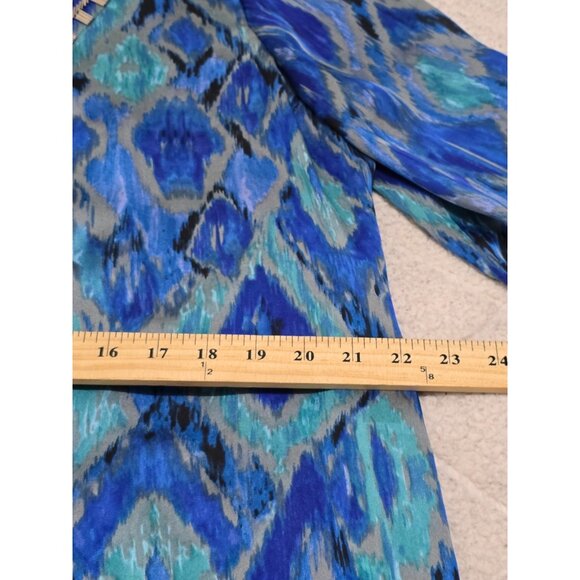 Chico's Women's Blue Ikat‎ Print Embellished V Neck Tunic Blouse 3/4 Sleeve Sz 2 - Picture 11 of 14